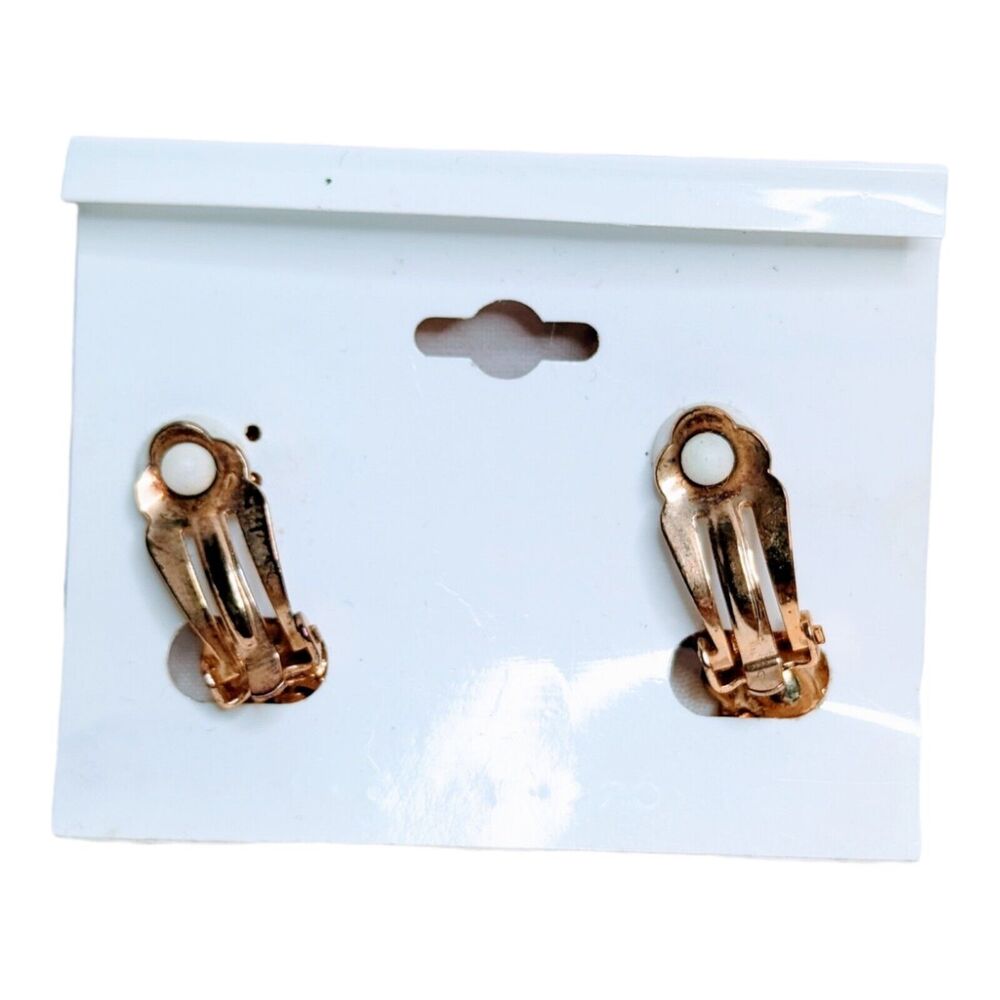 Vintage Bella Signora Yellow Gold Tone‎ Metal Clip On Earrings Women's Jewelry - Picture 3 of 3